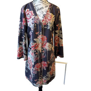 Solitaire Women’s Open Front Duster Dark Gray With Multicolor Flowers Size Med